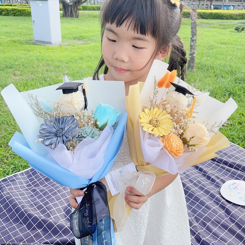Hey Bonnie毕业快乐 人气爆款 毕业花束 教师节花束 团体订购款 - 干燥花/捧花 - 植物．花 