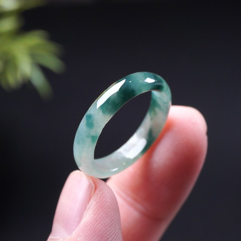 冰种飘绿花戒指戒圈 | 国际20围 | 天然缅甸玉翡翠A货 | 送礼 - 戒指 - 玉石 绿色