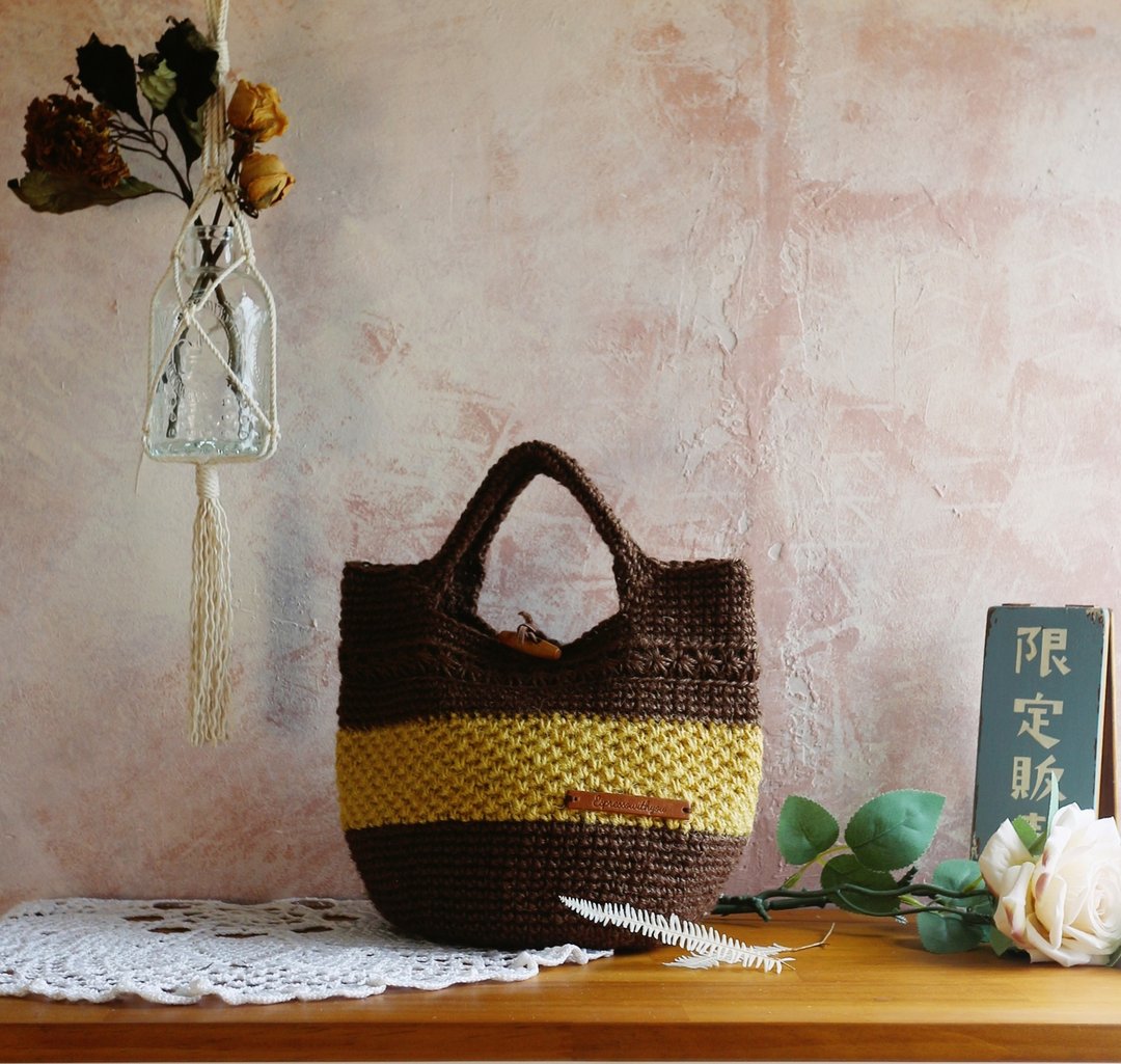 【完售】Handmade手工编织/黄麻绳编织手提包/便当袋/麻绳包 - 手提包/手提袋 - 棉．麻 咖啡色