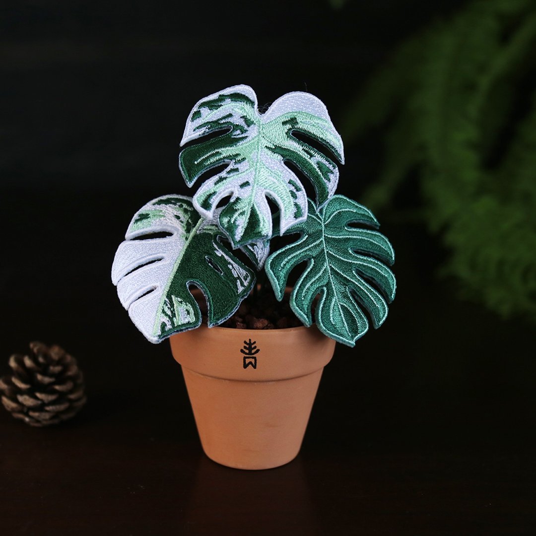 白斑龟背芋-刺绣摆饰-海外限定卖场 - 摆饰 - 其他材质 绿色