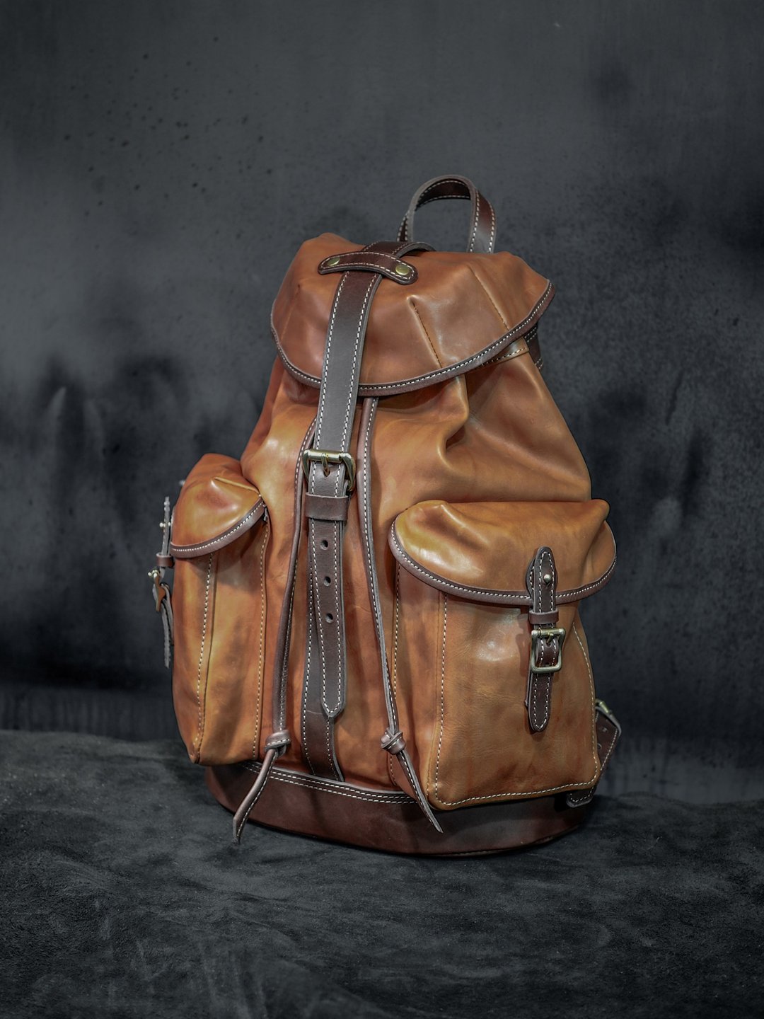 Full Veg-tanned Leather Backpack Type-2 全植鞣牛革后背包 - 后背包/双肩包 - 真皮 咖啡色