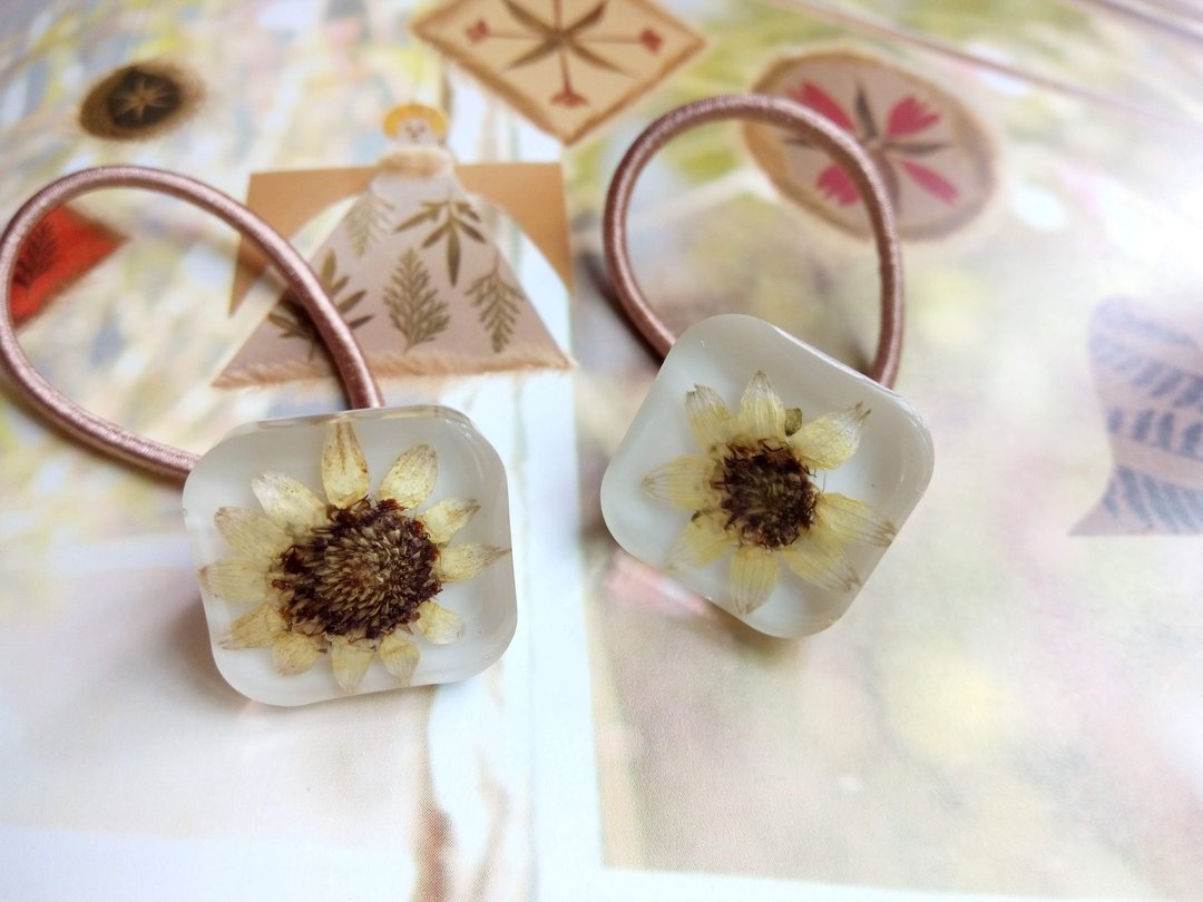 Annys workshop手作押花饰品, 典雅小花发带饰品组 - 发饰 - 塑料 白色