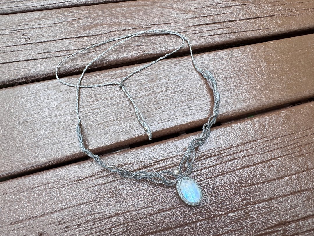 #231161 Macrame 月亮石 编织 颈链 - 项链 - 半宝石 灰色