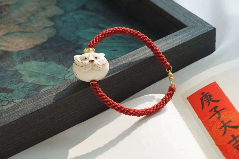 天然鹿角雕小白虎编织手绳 me - 手链/手环 - 其他材质 白色