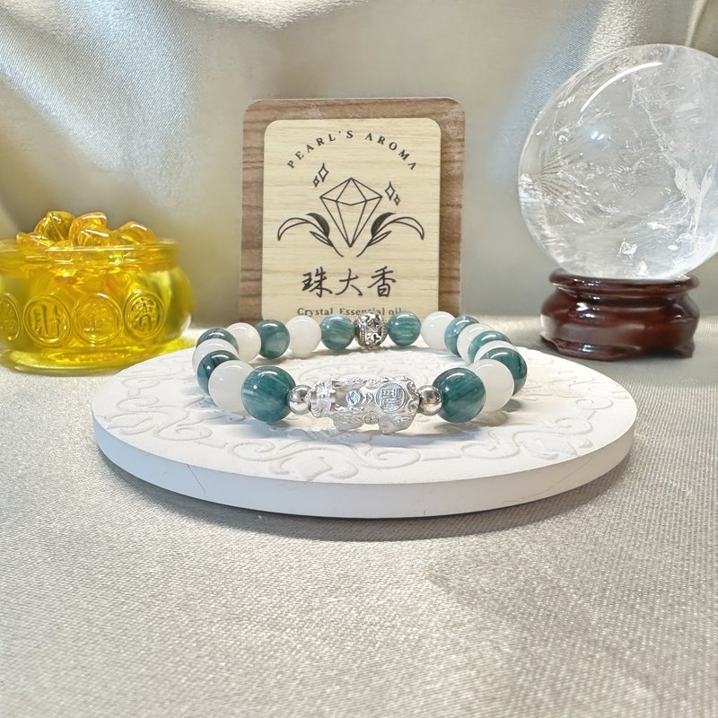 翠引招财 — 纯银貔貅、绿晶石、白发晶 - 手链/手环 - 水晶 绿色