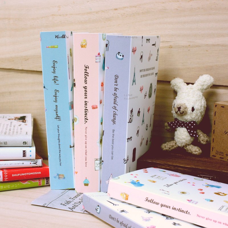 品味生活 240入PP名片本 - 文件夹/资料夹 - 塑料 白色