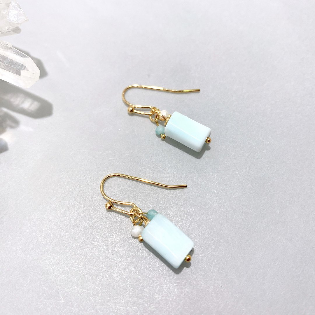Ops Aquamarine earrings- 14k金包金/天河石/珍珠/海水蓝宝/耳环 - 耳环/耳夹 - 宝石 蓝色