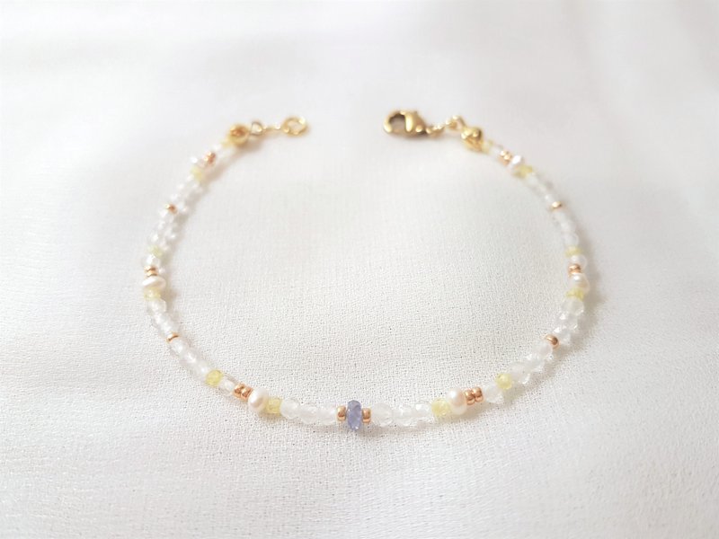 晨光序曲 · 坦桑石 白水晶 珍珠 锆石 串珠 细手环 12月诞生石 - 手链/手环 - 水晶 多色