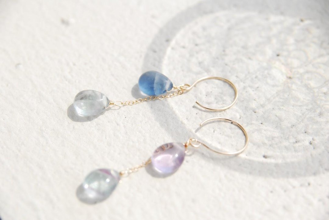 Fluorite Drop Earrings 14kgf - 耳环/耳夹 - 半宝石 绿色