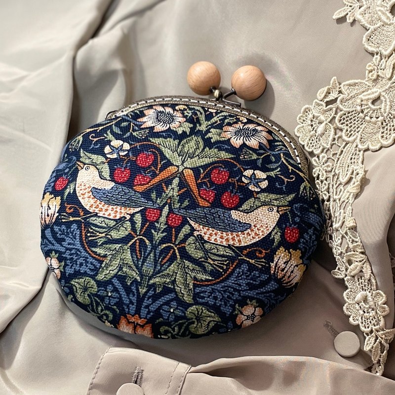 【草莓小偷系列】现货/口金包/收纳包/William Morris/威廉莫里斯 - 零钱包 - 棉．麻 蓝色