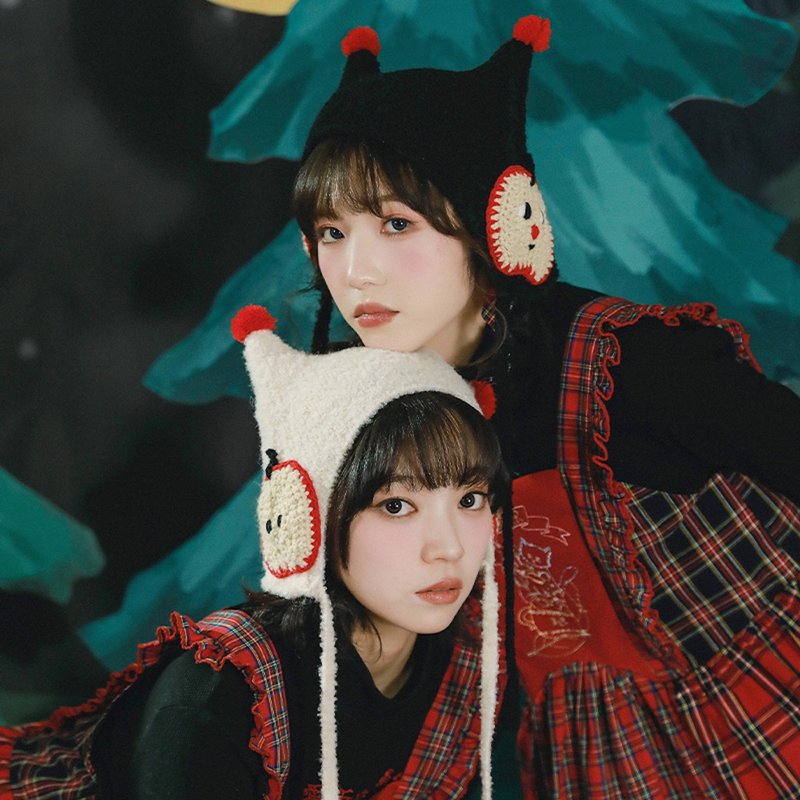 牛稠岛 森林的秘密 钩针苹果小猫尖耳毛球针织帽 双色保暖超可爱 - 帽子 - 其他材质 白色