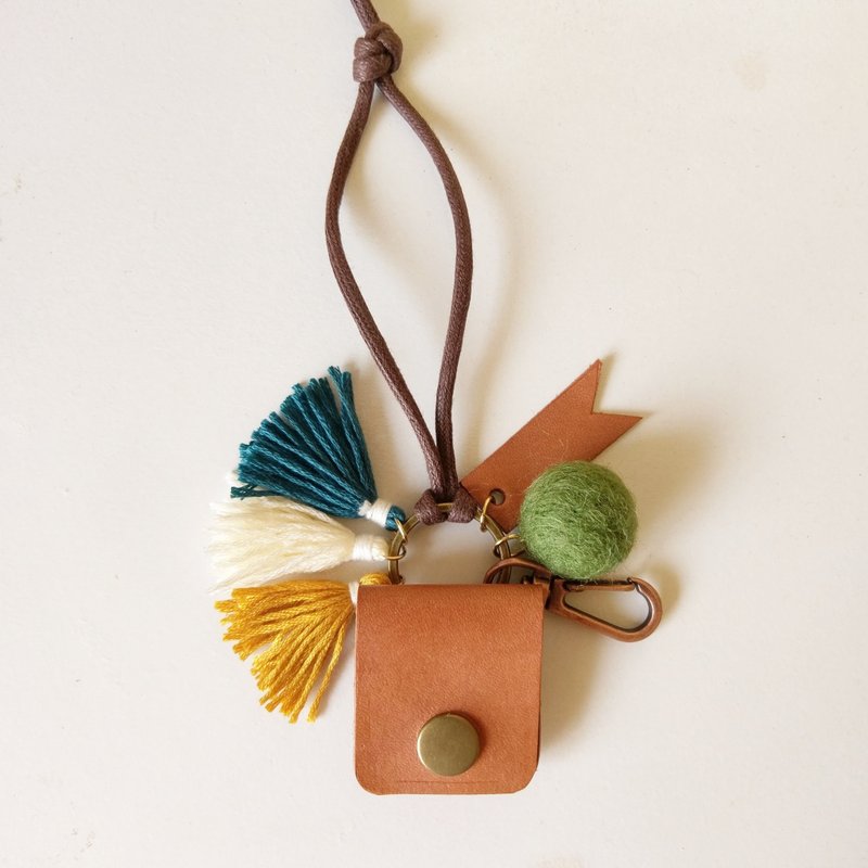 圣诞礼物  旅行帮手  流苏皮革小袋吊饰 - 钥匙链/钥匙包 - 真皮 咖啡色