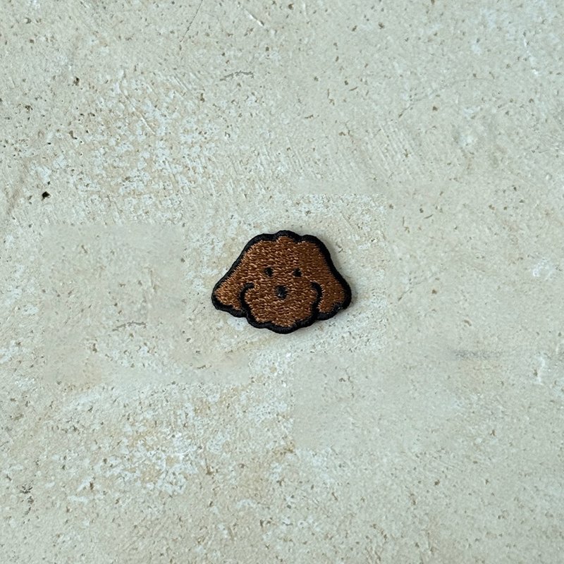 poodle embroidery patch - 胸针 - 棉．麻 咖啡色