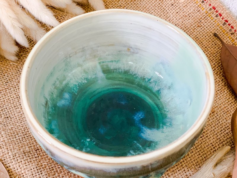 湖水透绿大茶碗 - 茶具/茶杯 - 陶 多色