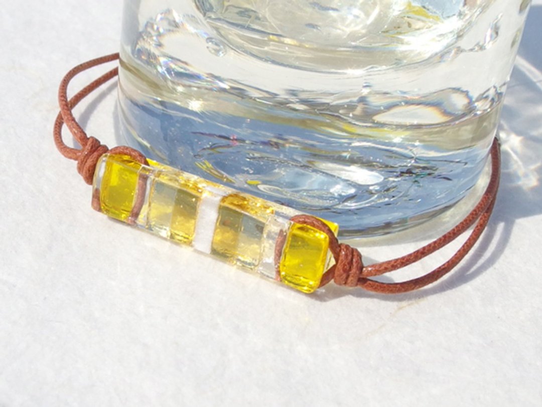 Fragrant glass (Kaoru [sunflower]) bracelet / anklet [length, metal-free choice] [made-to-order] - 手链/手环 - 玻璃 黄色