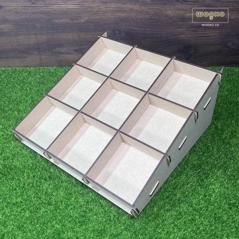 WOOXO 斜板格子架 3x3 展示架 定制 台湾 - 收纳用品 - 木头 卡其色