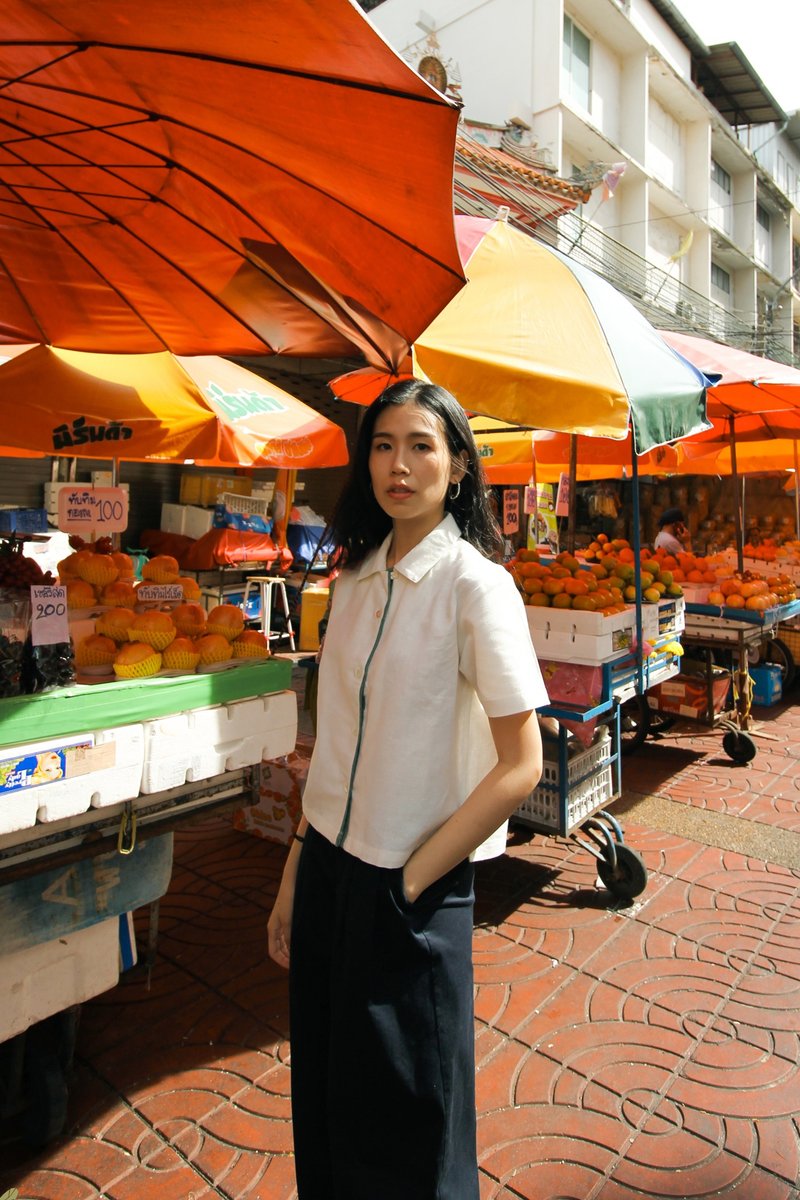 Linen shirt with pure cotton Indigo-mango leaf dyed color weaved fabric. - 女装衬衫 - 棉．麻 白色