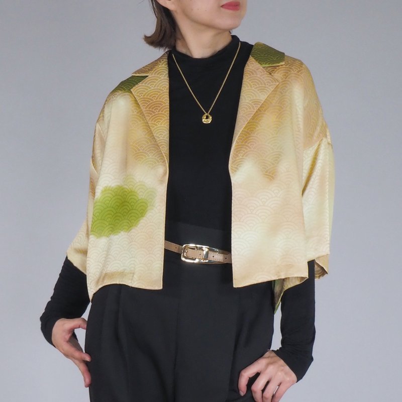 【日本制造】日本复古和服翻版、短款衬衫女M、柔软丝绸、香槟金 - 女装休闲/机能外套 - 丝．绢 金色