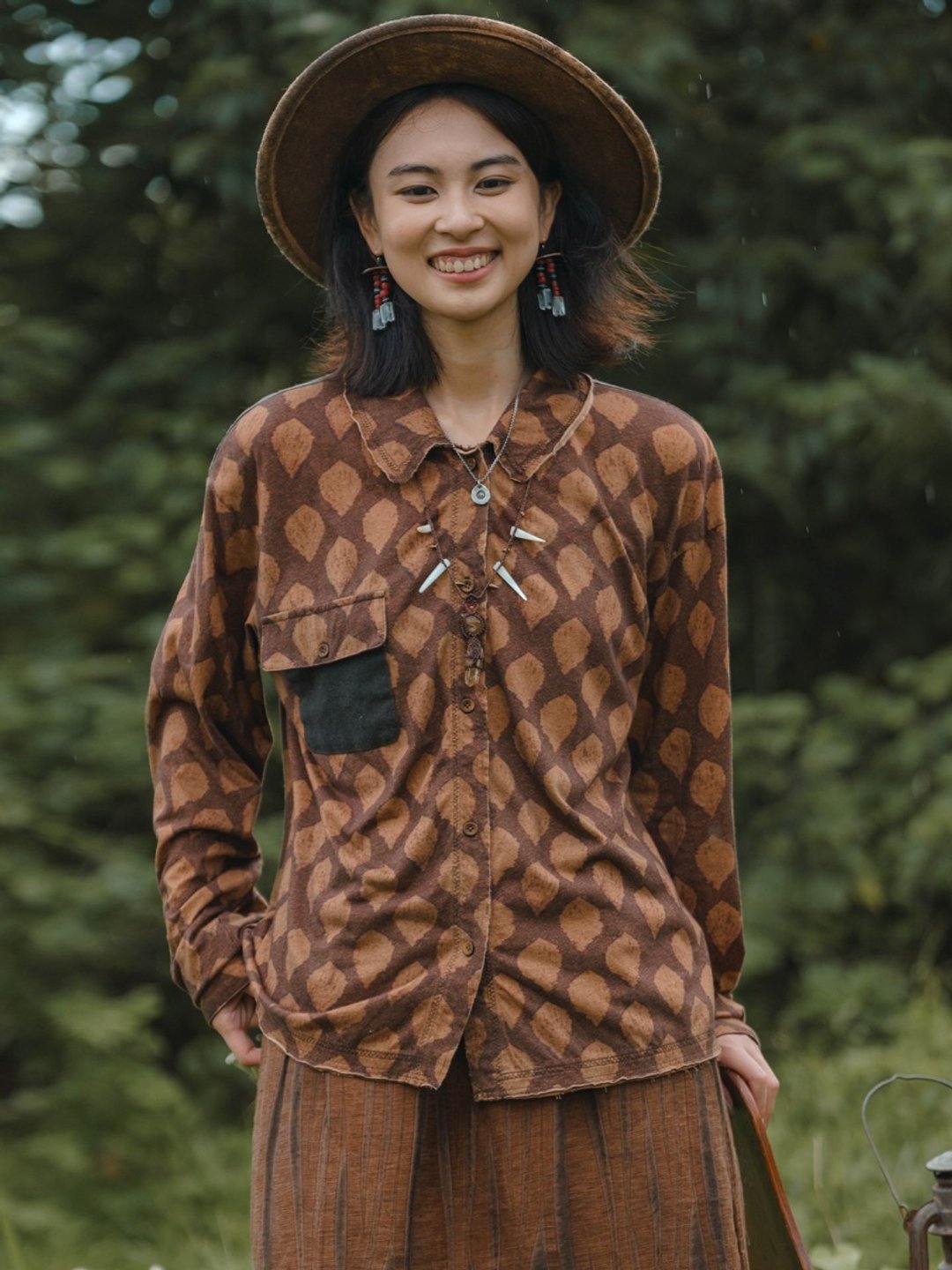 流沙 針織香雲紗拼接翻領襯衣 復古印花襯衫 長袖上衣 - 女装衬衫 - 棉．麻 咖啡色