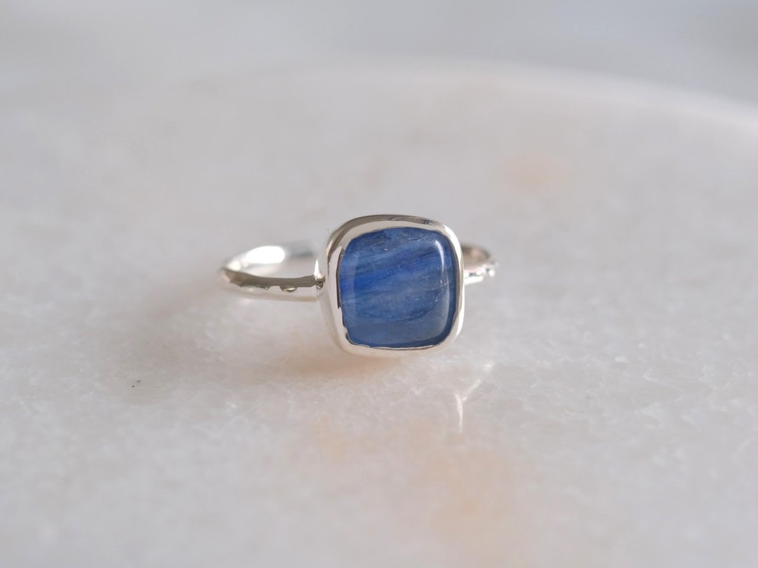 Kyanite ring silver925 free size - 戒指 - 宝石 蓝色