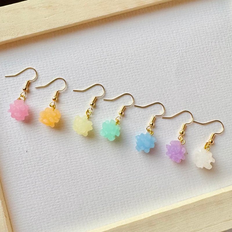 小食系列 | 拟真金平糖 单颗 一般款 手作耳环 耳夹 单支 七色 - 耳环/耳夹 - 树脂 多色