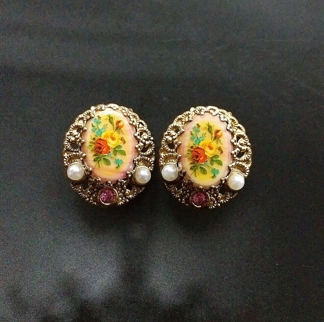 【西洋古董饰品 】西德制 花丝 玫瑰花卉 典雅 夹式耳环 - 耳环/耳夹 - 其他材质 金色
