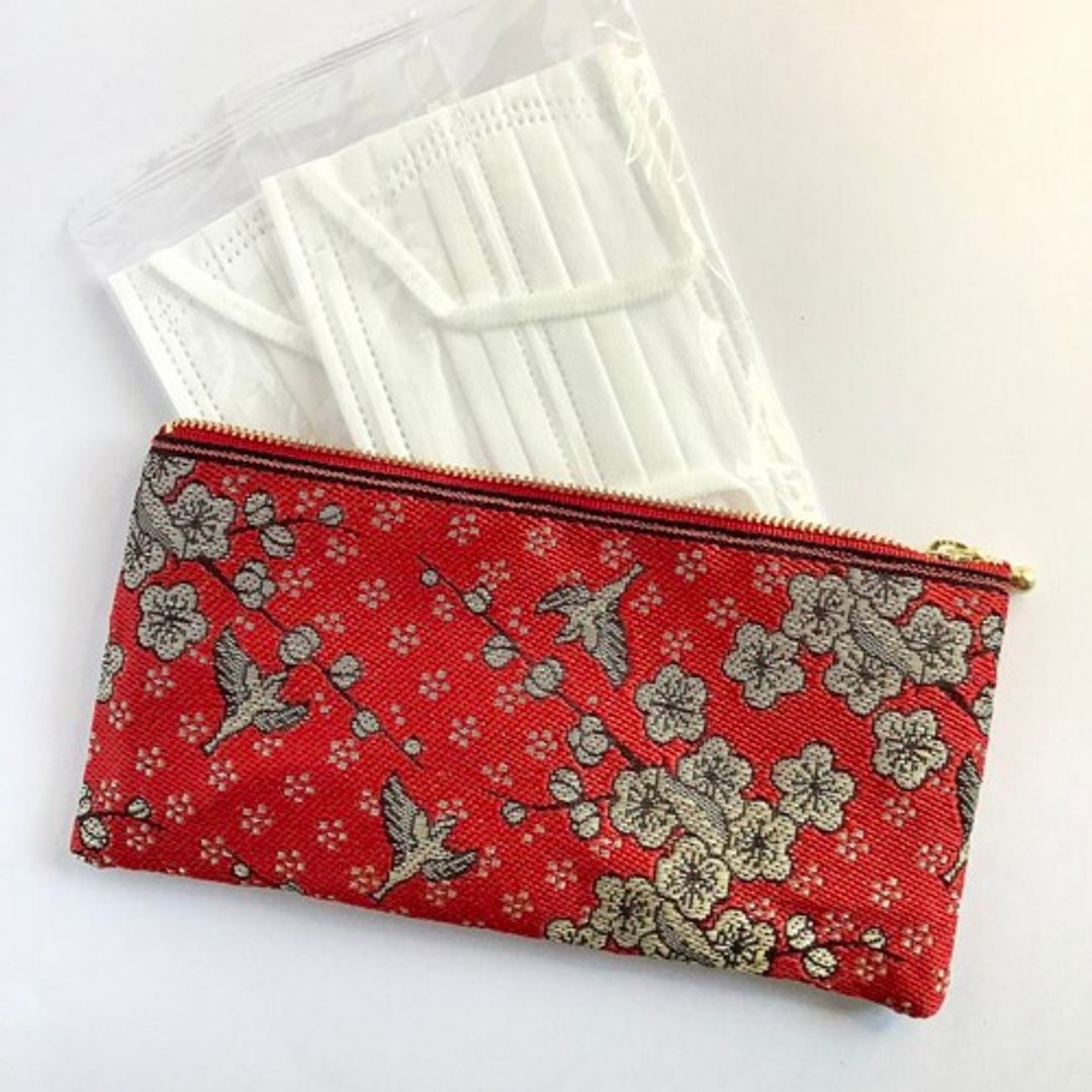 Mask case [Ume ni Ume] Tatami rim Wide pen case Pouch Red spring Japanese style - 化妆包/杂物包 - 其他材质 红色