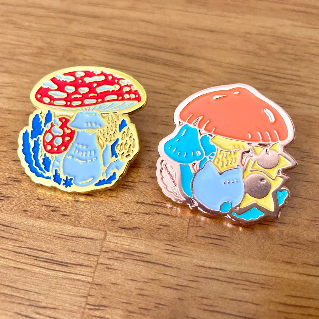 mushroom mix enamel brooch - 胸针 - 其他金属 金色