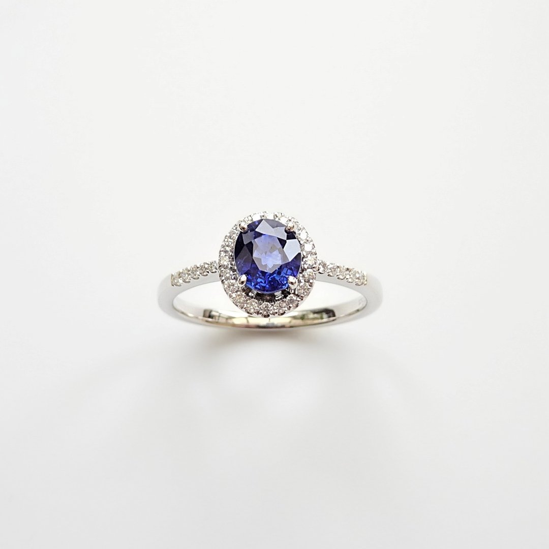 限量现货 - 天然椭圆蓝宝石微镶钻纯 18K 白金戒指 JSR18-0.916ct - 戒指 - 宝石 蓝色