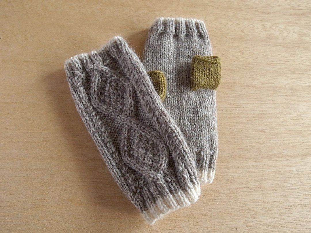 Diamond pattern fingeless mitten gloves · heather × fine neck order production - 手套 - 其他材质 