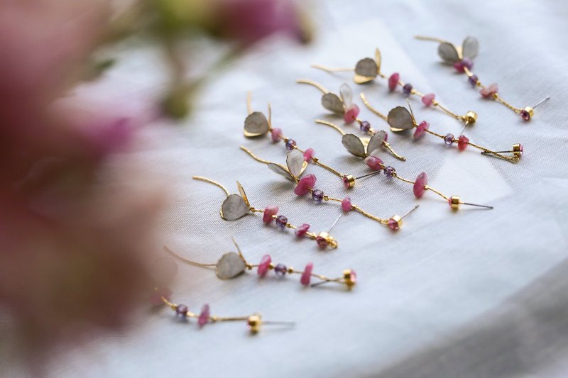 FIREWORK 系列- 蔓蔓 天然石 耳环 /手工制作 礼物 耳夹 - 耳环/耳夹 - 珐琅 粉红色