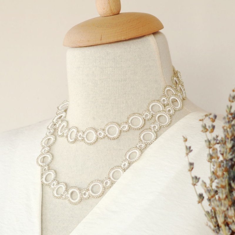 OYA crochet 90cm Lariet【RING】White and Silver - 长链 - 绣线 白色