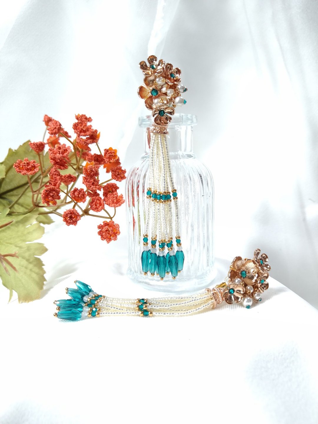 SWAROVSKI 系列【永恒之泉】夹式耳环  流苏 珍珠 花 施华洛世奇 - 耳环/耳夹 - 珍珠 蓝色