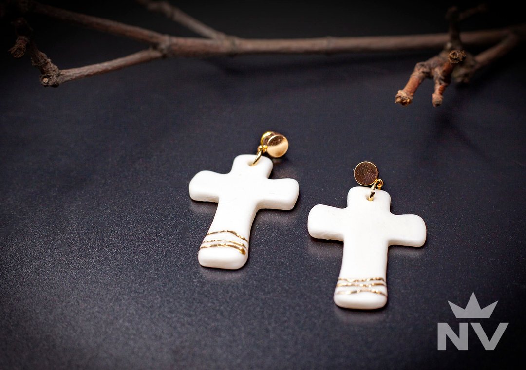 OOAK Cross porcelain earrings - 耳环/耳夹 - 瓷 