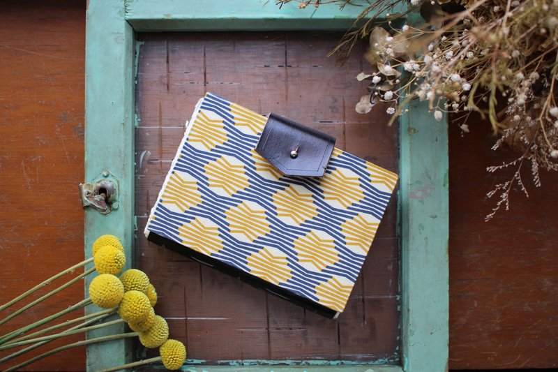 -交集-手工笔记本 记事本 相册 手帐 皮革 皮革书背 礼物 定制化 - 笔记本/手帐 - 纸 黑色