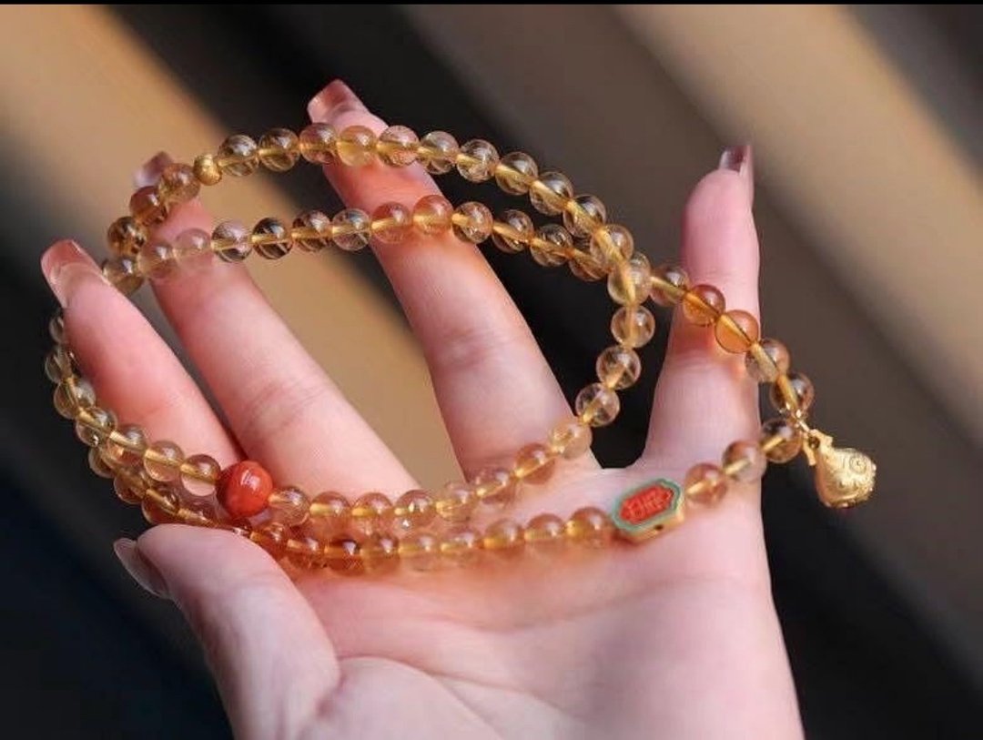 天然原矿黄水晶 南红铃铛纯银吞金兽设计多圈手串手持s - 项链 - 水晶 白色