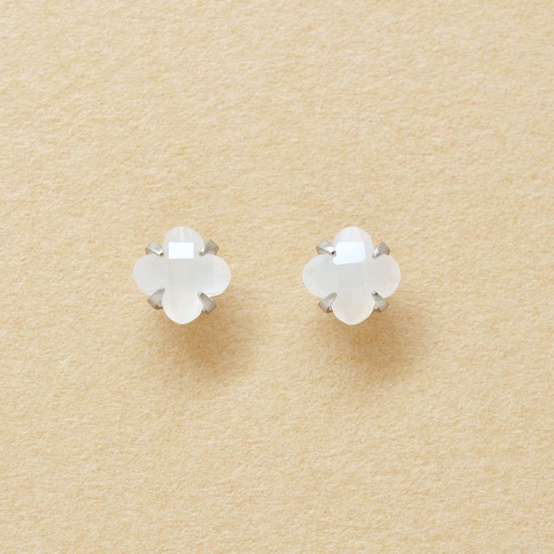 【Second Earrings】 铂金百合切割月光石耳环 - 耳环/耳夹 - 贵金属 