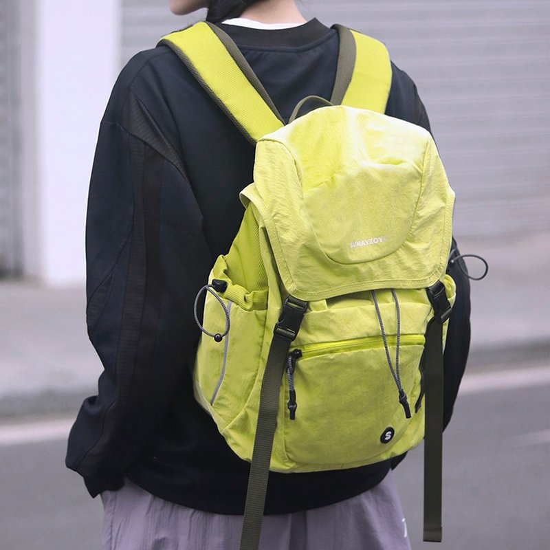 城市公园系列 户外露营工装风机能轻量双肩后背包 嫩芽绿 - 后背包/双肩包 - 尼龙 