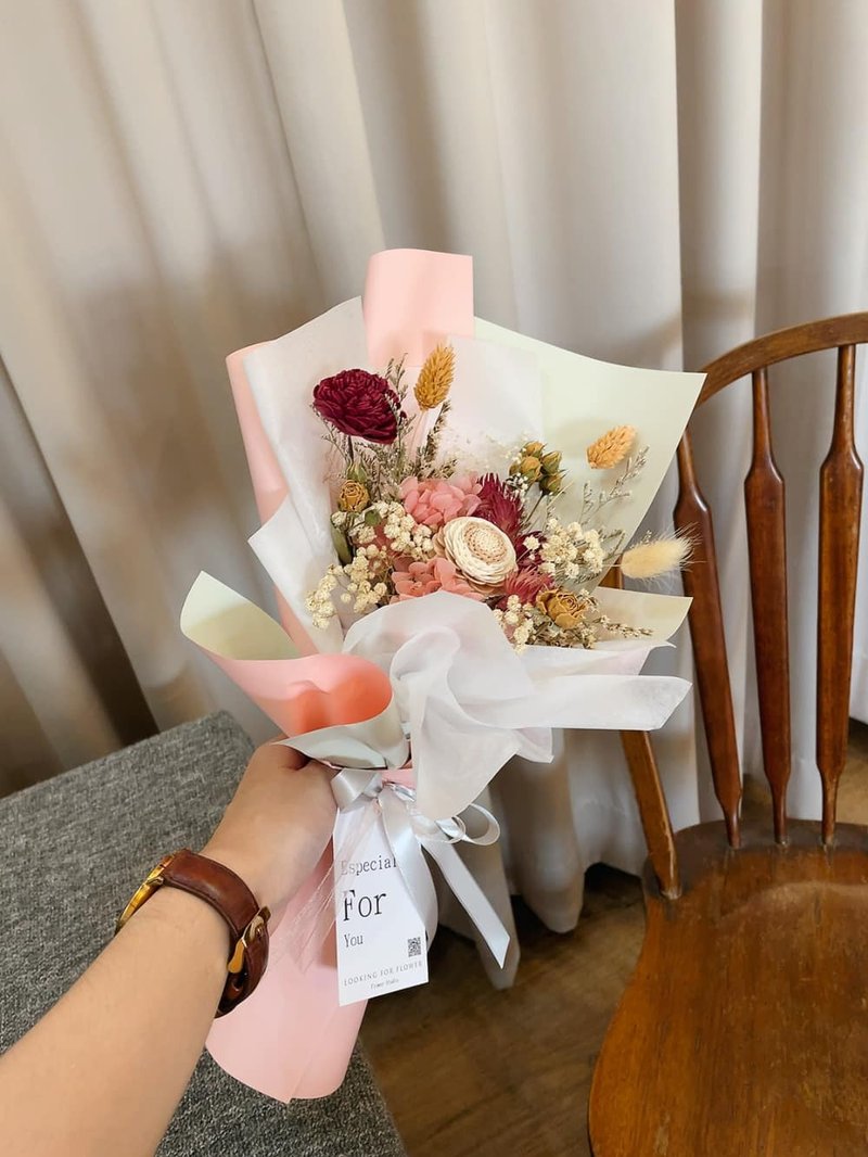 干燥花束【奶粉酒红】生日花束 情人节花束 母亲节花束 毕业花 - 干燥花/捧花 - 植物．花 
