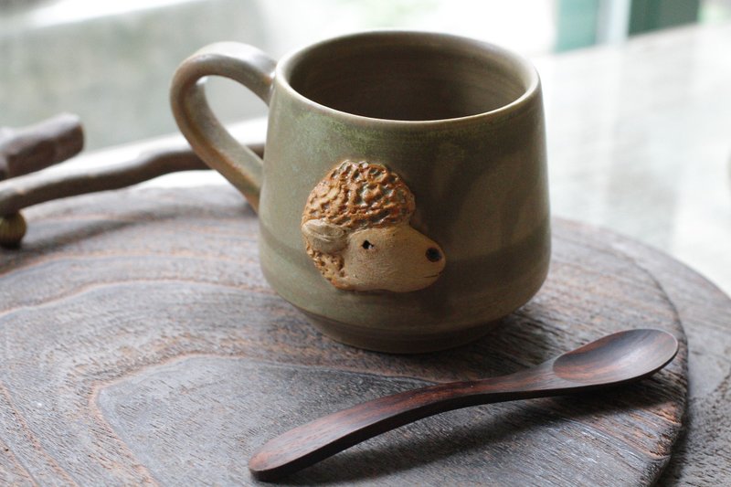 手拉坏个性绵羊陶杯/陶瓷咖啡杯/马克杯 - 咖啡杯/马克杯 - 陶 绿色