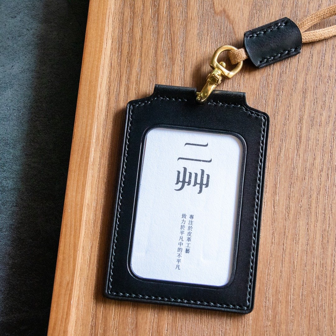 植物鞣手工皮革证件套 附颈绳 意大利皮革黑色 id card holder - 证件套/卡套 - 真皮 黑色