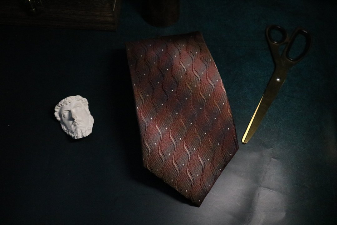 褐色曲线领带真丝领带型男魅力百搭necktie - 领带/领带夹 - 丝．绢 多色