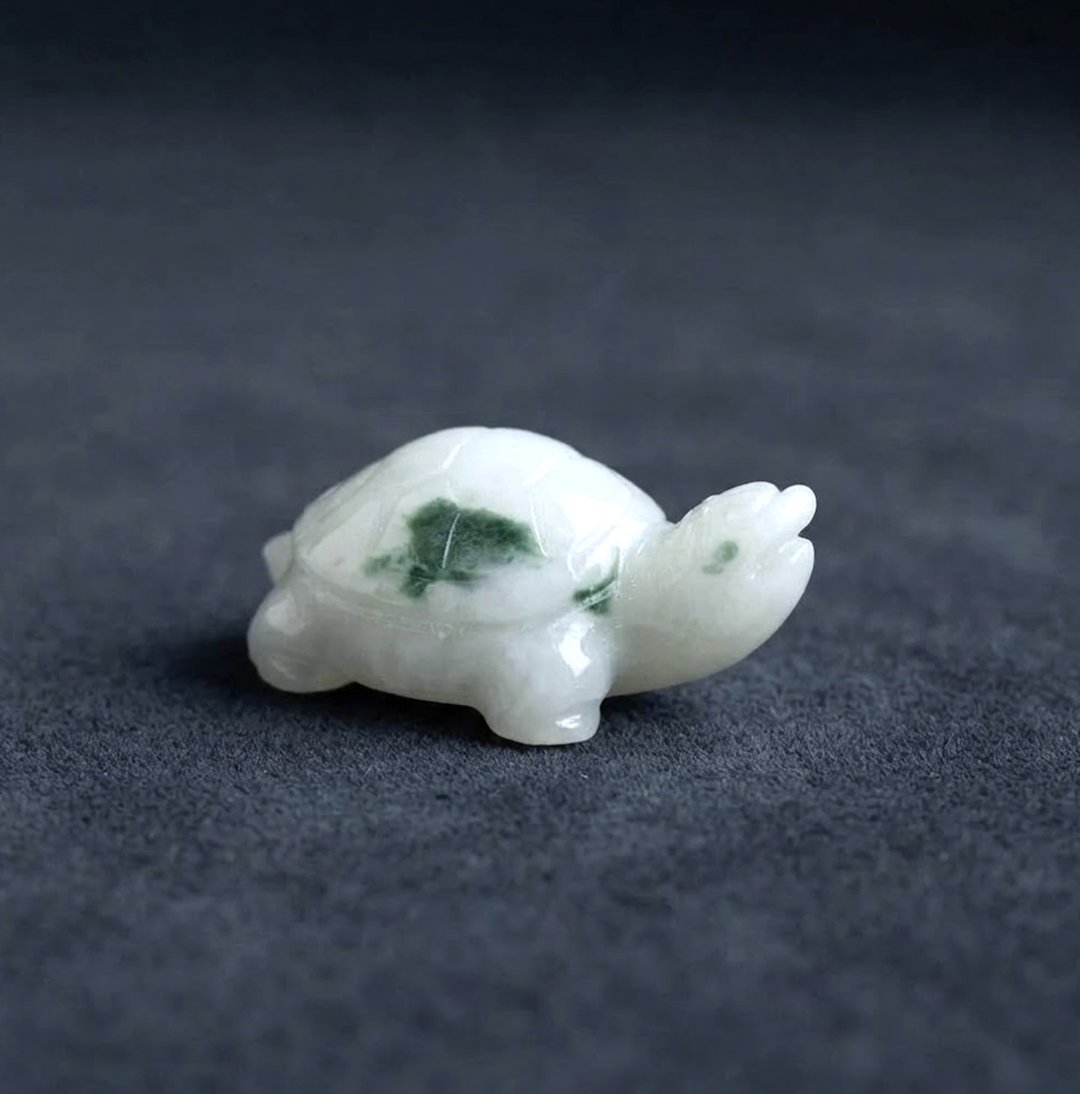 【吉祥·长寿】飘绿花翡翠乌龟摆饰 | 天然缅甸玉翡翠A货 | 送礼 - 摆饰 - 玉石 绿色