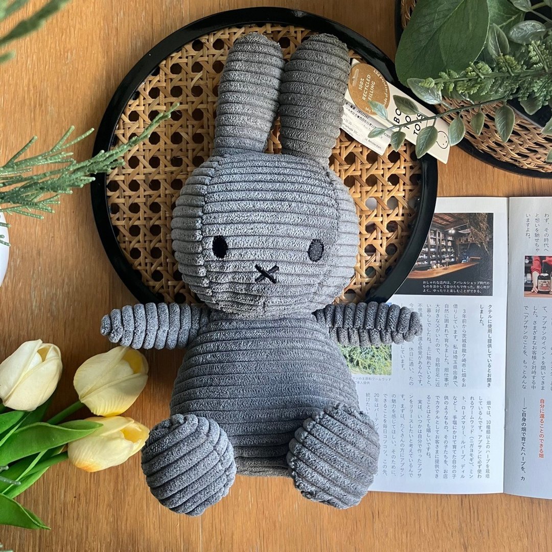 24H 出货 BON TON TOYS 米菲兔 ECO 灯芯绒填充玩偶 - 灰 23cm - 玩偶/公仔 - 聚酯纤维 灰色