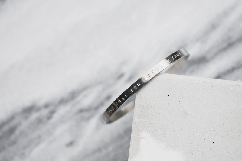 Zhu. 不锈钢 - 细版定制化手镯(祝福/期许/可微调尺寸/男款/女款/情侣款/不锈钢手镯) - 手链/手环 - 其他金属 