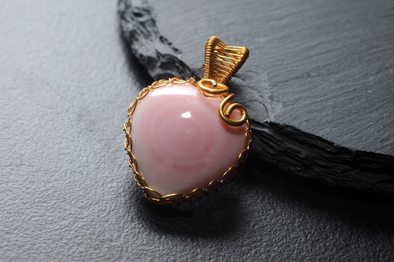 女王贝 矿石/水晶/灵修/开运/招财/破煞/防小人 - 项链 - 半宝石 