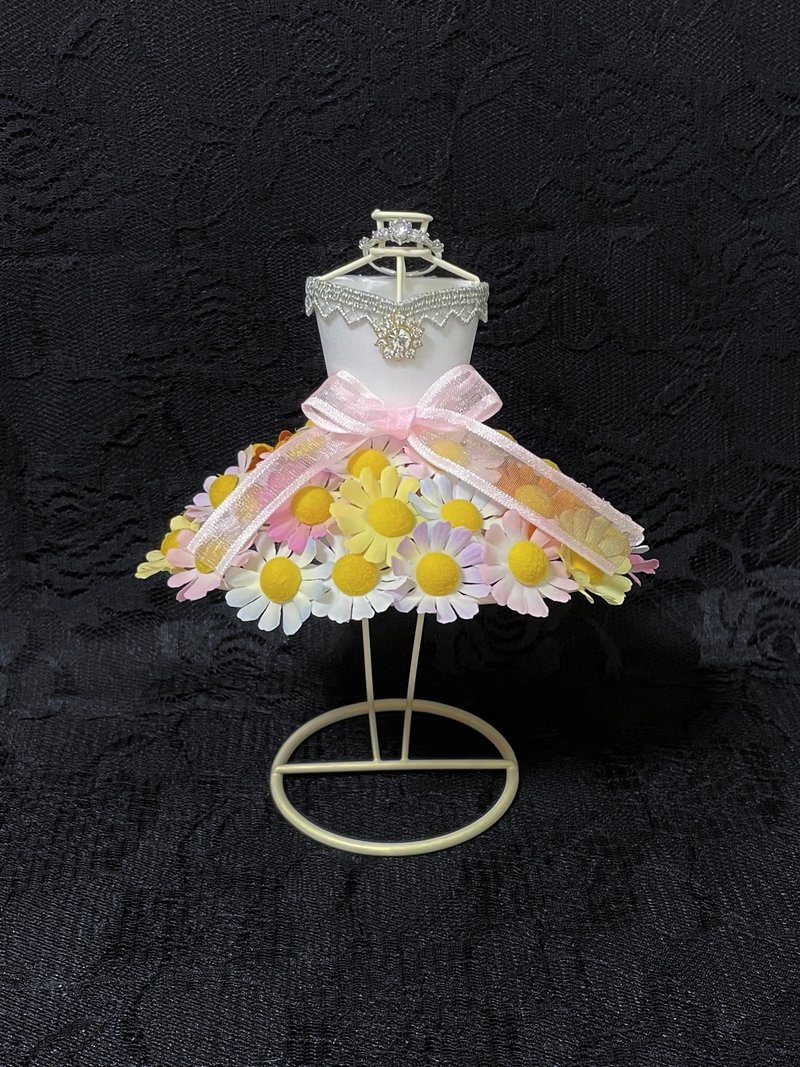花朵芭蕾短裙配件架 - 摆饰 - 其他金属 粉红色