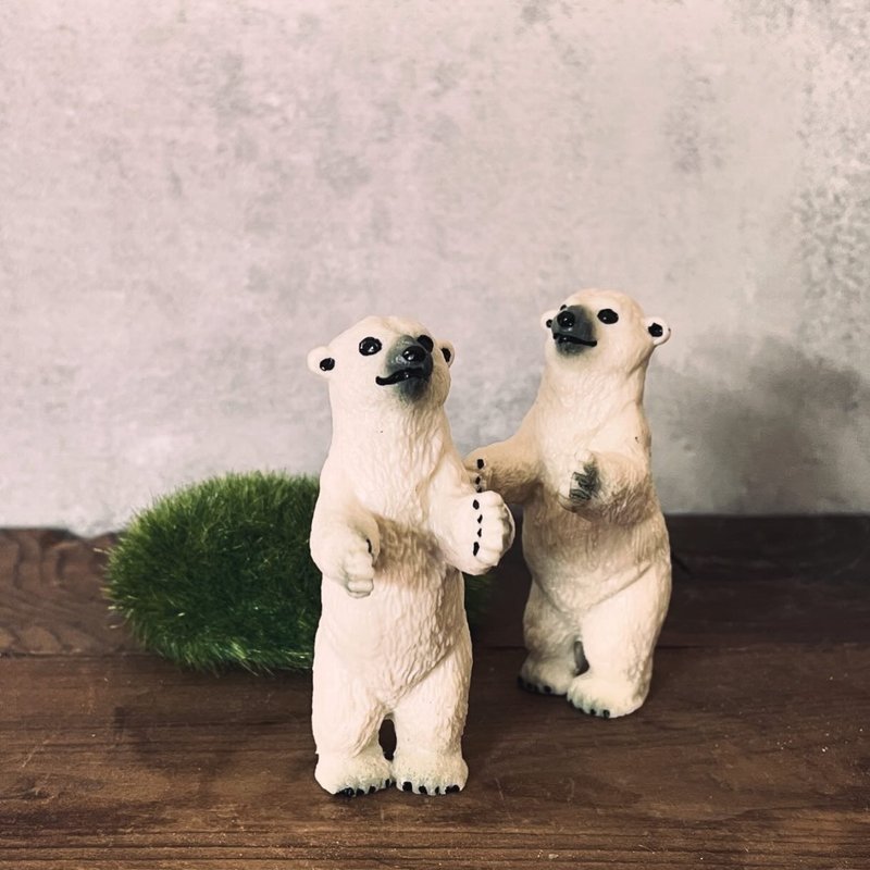 动物园 | 抱抱小北极熊 吊饰 钥匙圈 - 项链 - 塑料 白色