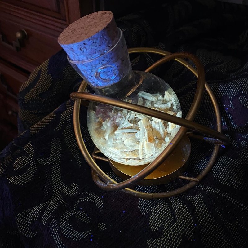 【Lost and find】惑星 琥珀方解石 萤光 磷光 魔法瓶 摆件 - 摆饰 - 宝石 橘色