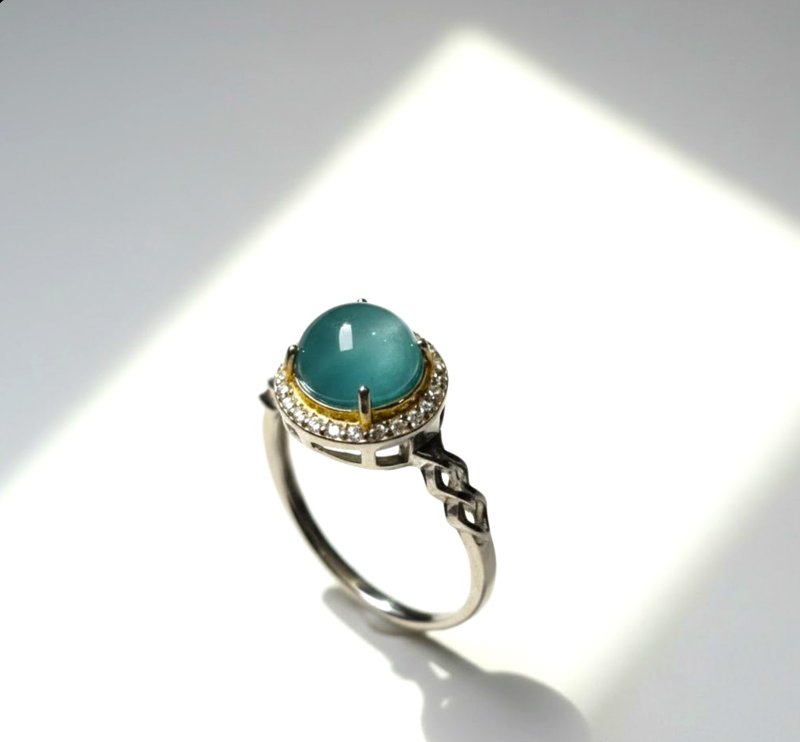 冰种天空蓝翡翠蛋面戒指 925纯银 | 天然翡翠A货 | 送礼 - 戒指 - 玉石 绿色